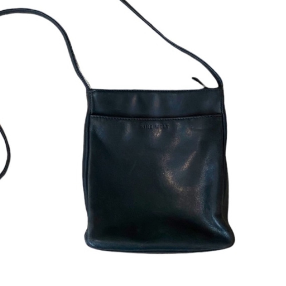 Vintage 90s / 1990s Genuine 100% Black Leather Nine West Crossbody Bag